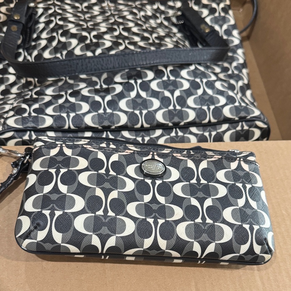Coach Monogram Black and Cream Wristlet